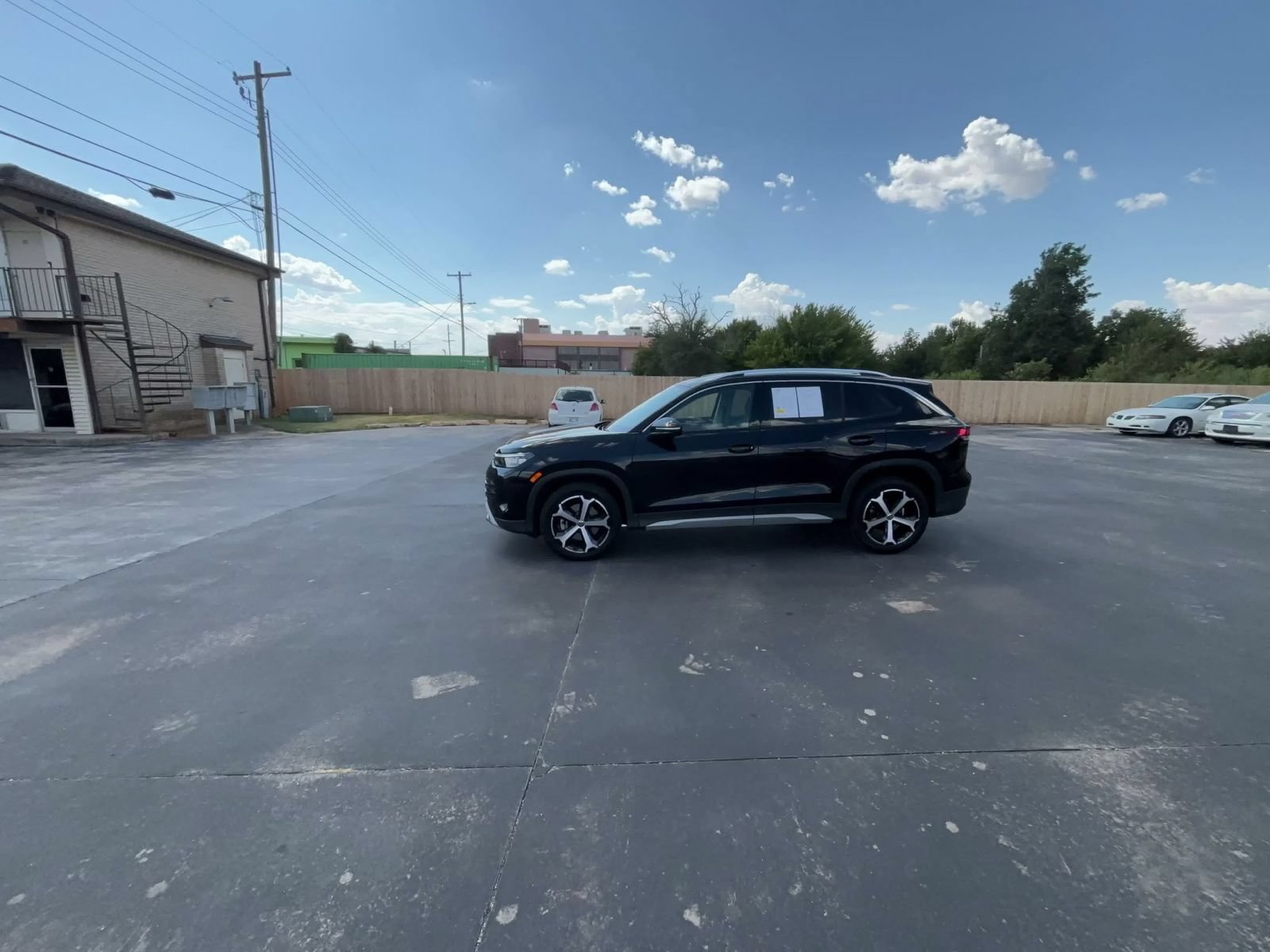 Used 2026 Volkswagen Tiguan SE AWD/4WD image 8