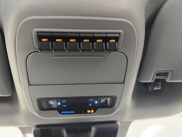 New 2025 Ford F350 XL w/ XL Chrome Package image 18