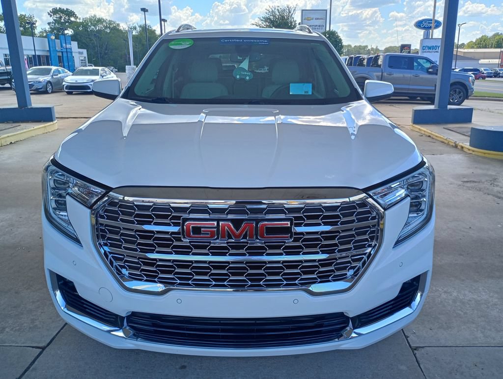 Used 2023 GMC Terrain Denali AWD/4WD image 8