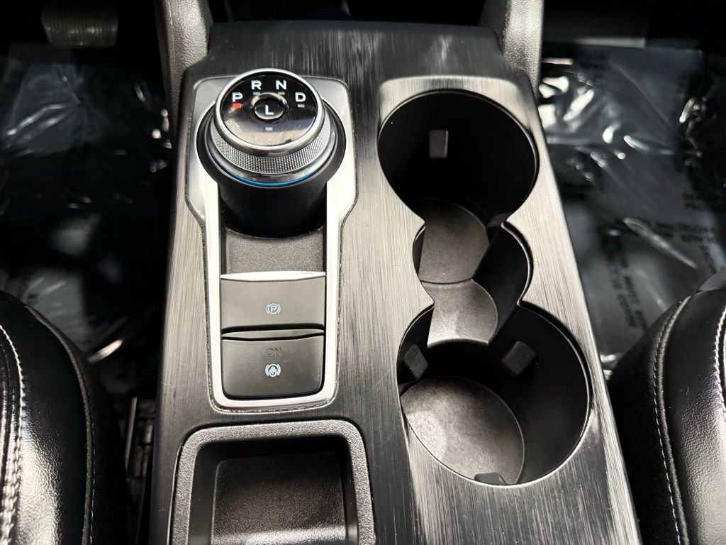 Used 2024 Ford Escape Platinum image 40