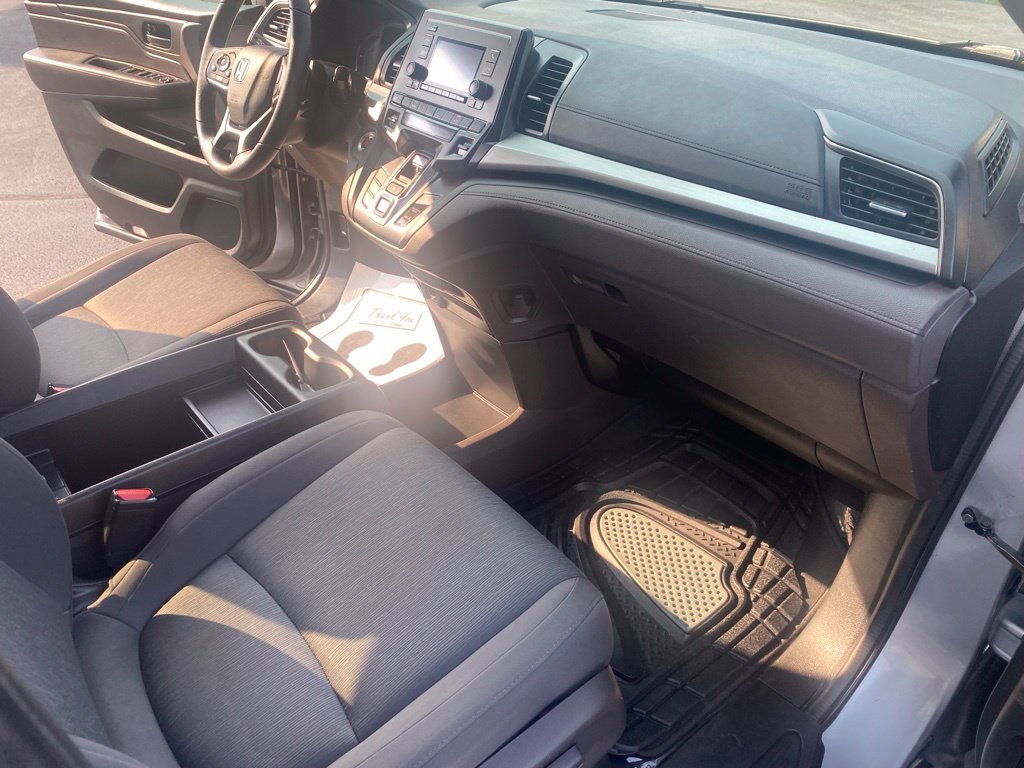 Used 2018 Honda Odyssey LX image 24