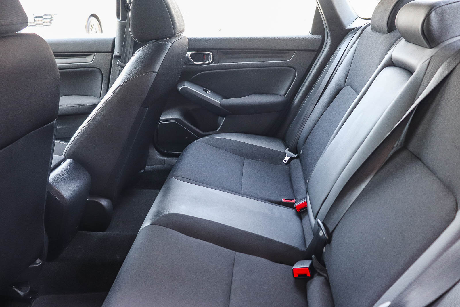Certified 2025 Honda Civic Sport image 18