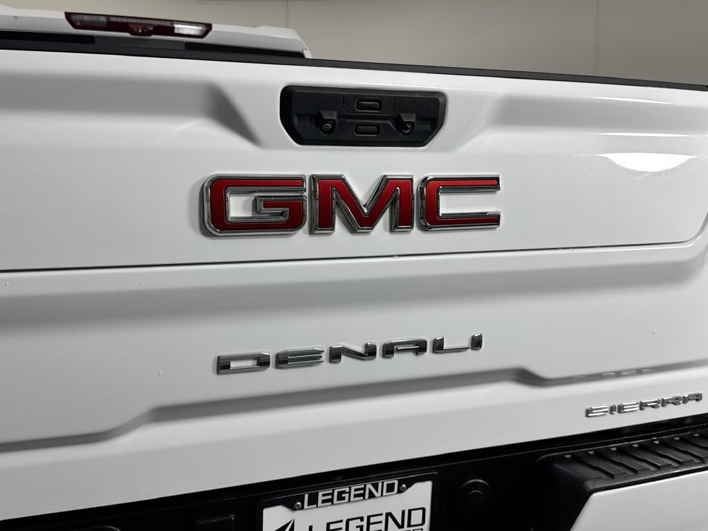 Used 2023 GMC Sierra 3500 Denali w/ Denali Ultimate Package AWD/4WD image 11