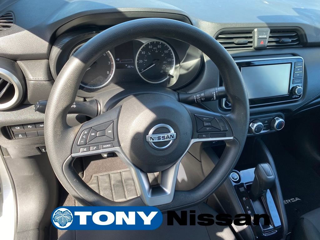 Used 2021 Nissan Versa S image 31
