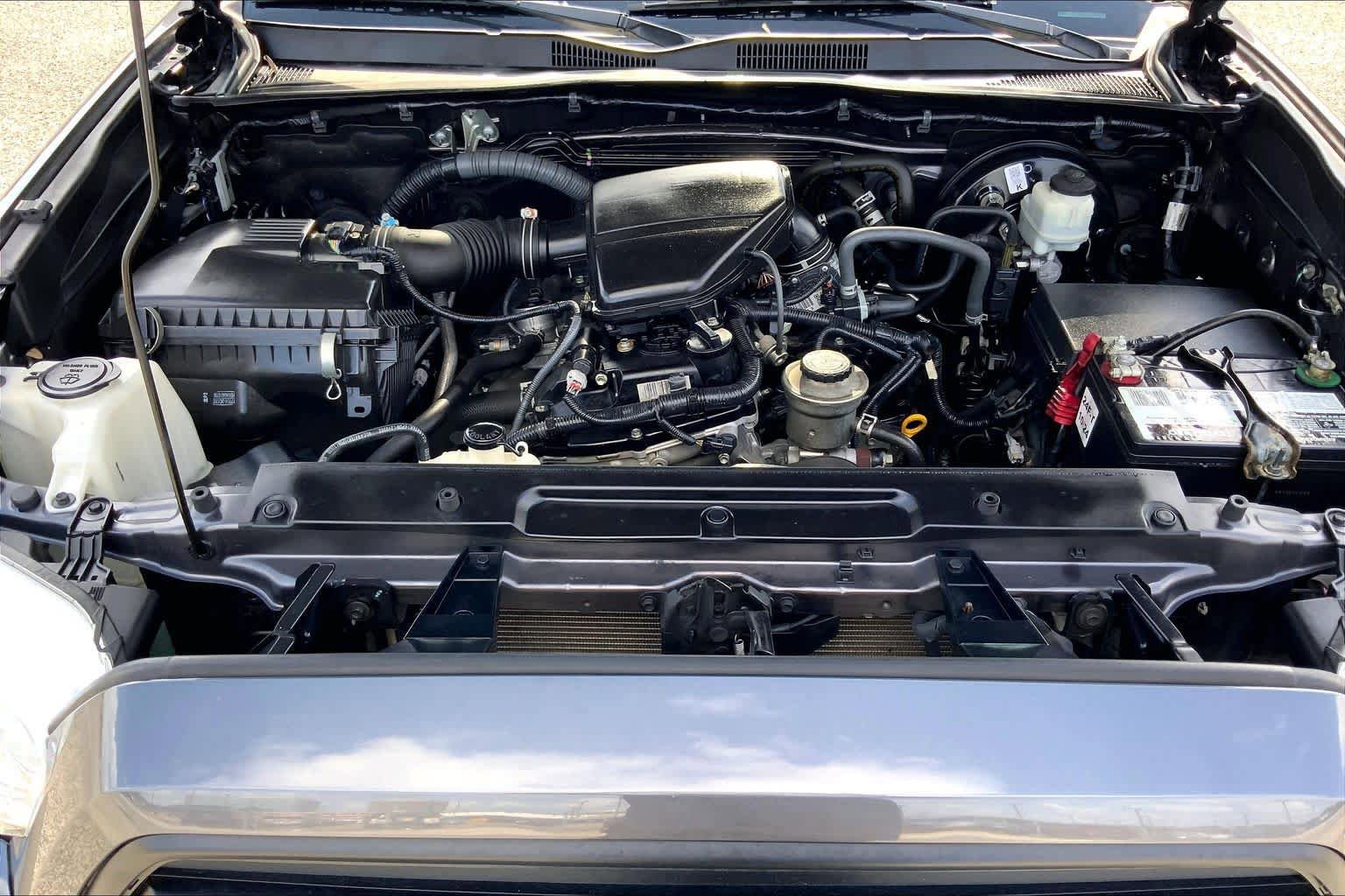 Used 2021 Toyota Tacoma SR w/ SR Convenience Package RWD image 31