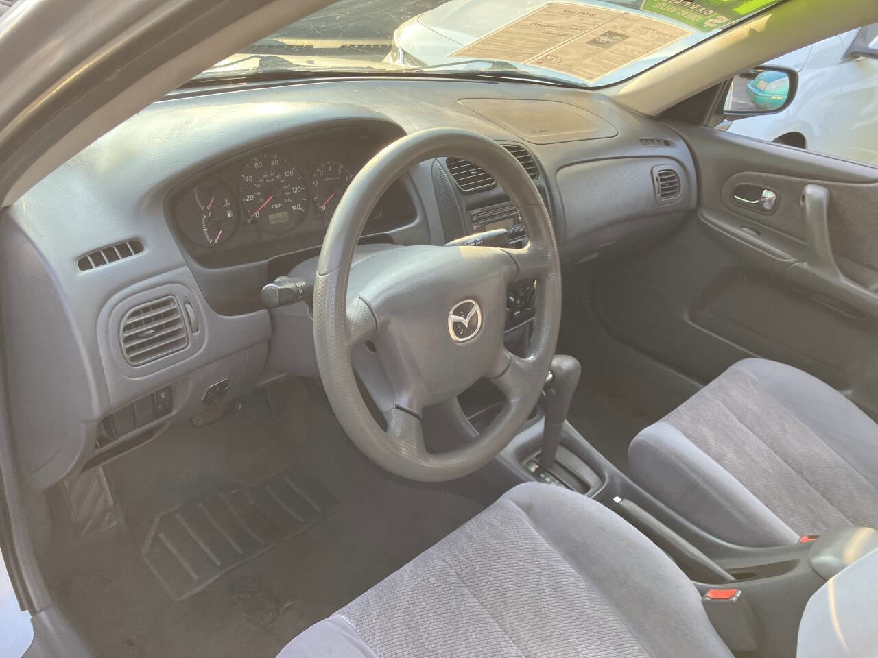 Used 2000 MAZDA Protege ES image 18