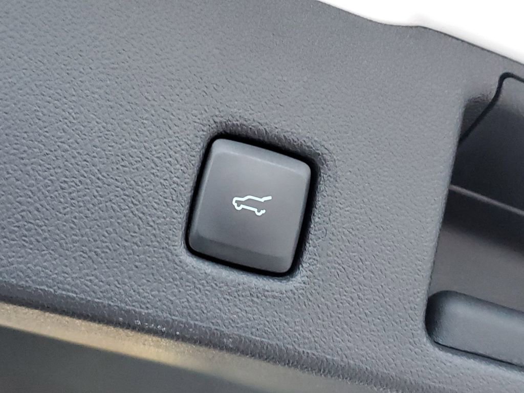 Used 2022 Ford Escape Titanium w/ Titanium Premium Package image 42