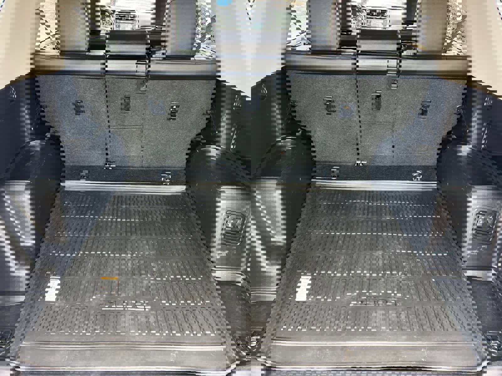 Used 2021 Toyota 4Runner Venture w/ Moonroof Package image 16