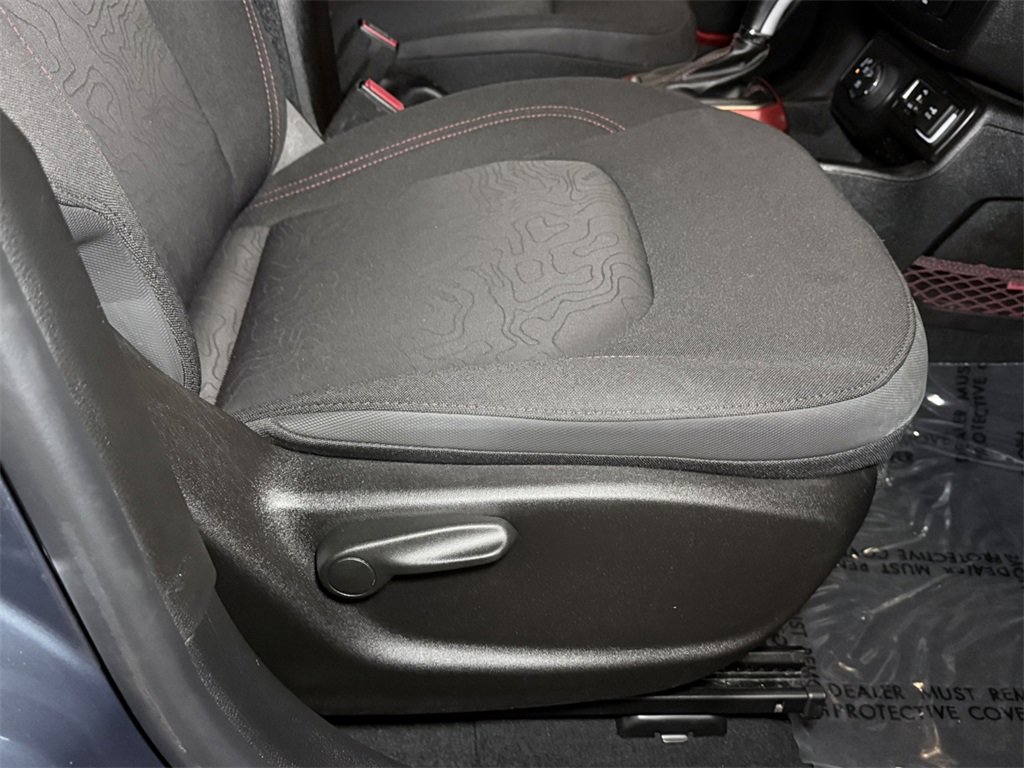 Used 2020 Jeep Renegade Trailhawk image 10