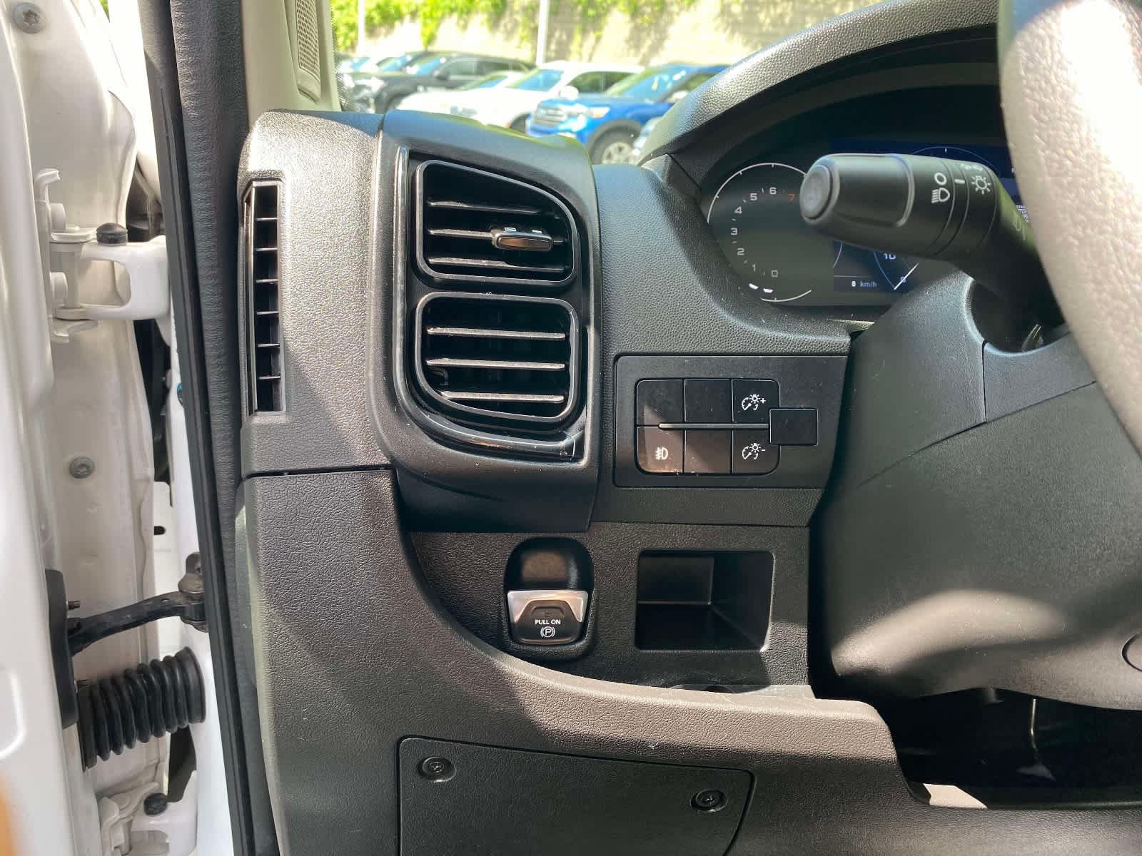 Used 2025 RAM ProMaster 2500 w/ U-Haul Equipment Group FWD image 11