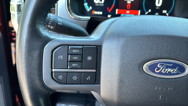 Used 2023 Ford F150 Lariat AWD/4WD image 23