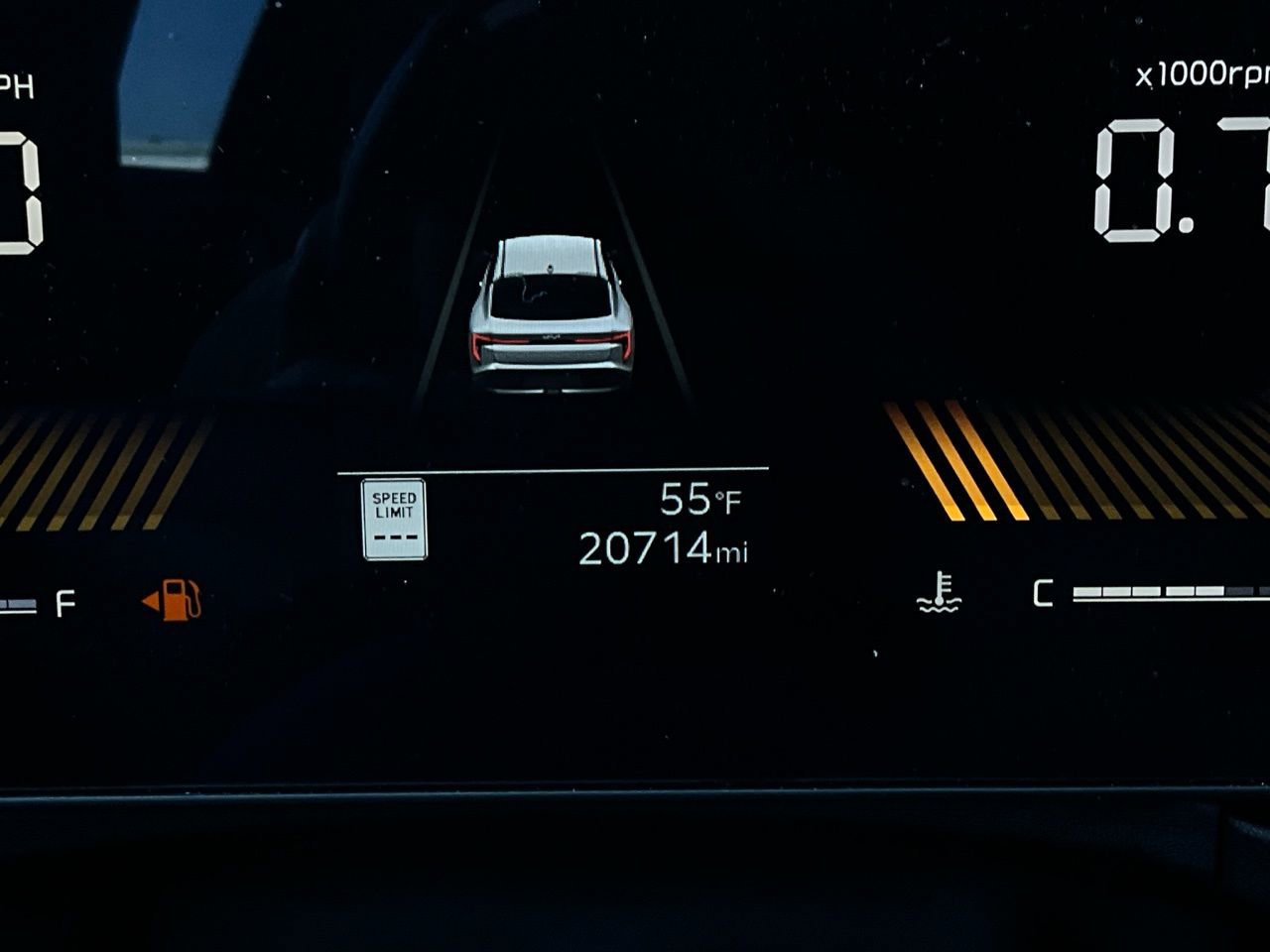 Used 2025 Kia K4 LXS image 39