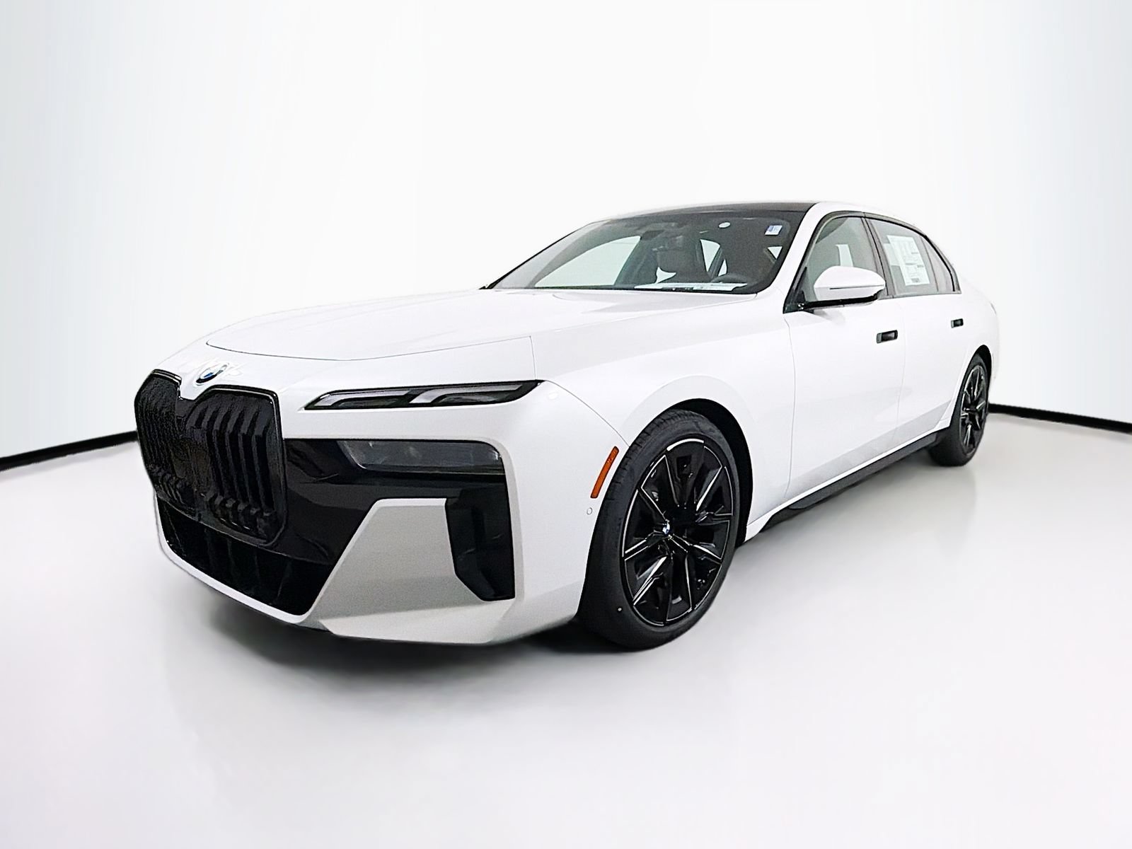 New 2026 BMW 740i xDrive AWD/4WD image 3