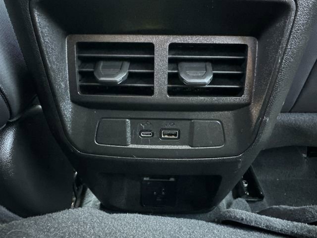 Used 2024 Chevrolet Colorado Z71 w/ Z71 Convenience Package 2 AWD/4WD image 19