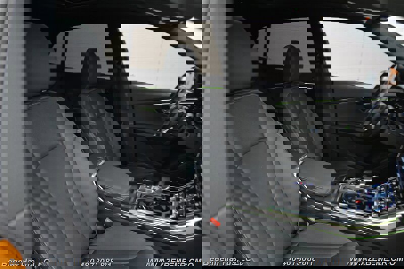 Used 2021 Audi Q8 Premium Plus w/ Premium Plus Package image 18