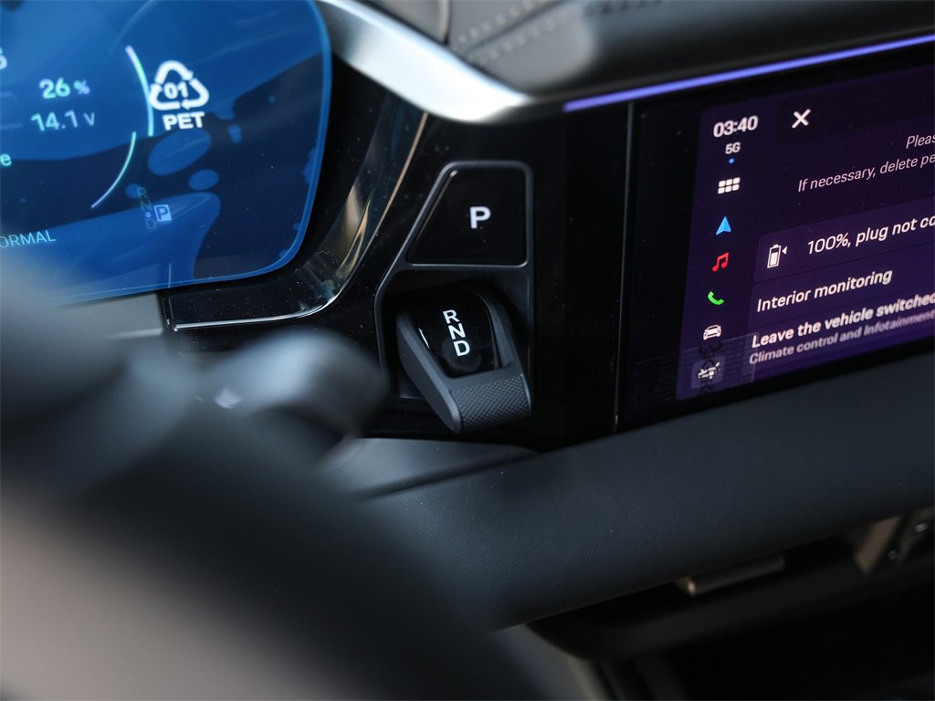 New 2025 Porsche Macan 4 Electric image 24