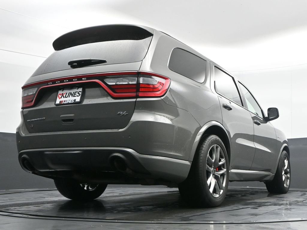 Used 2022 Dodge Durango R/T w/ Tow 'N Go Package AWD/4WD image 40