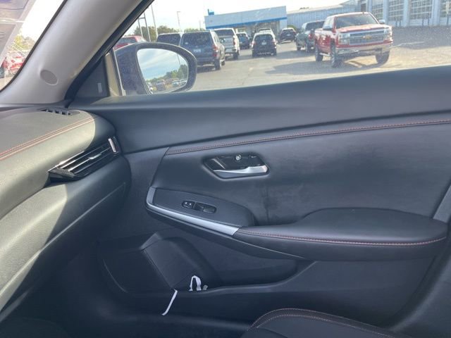 Used 2024 Nissan Sentra SR image 27