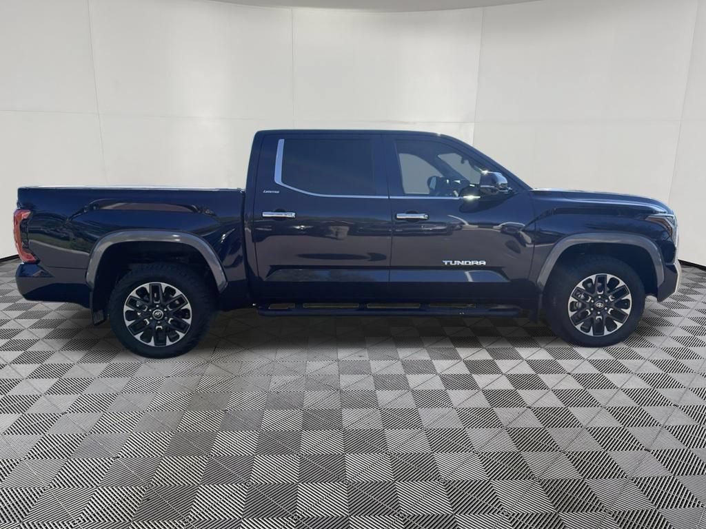 Used 2024 Toyota Tundra Limited AWD/4WD image 10