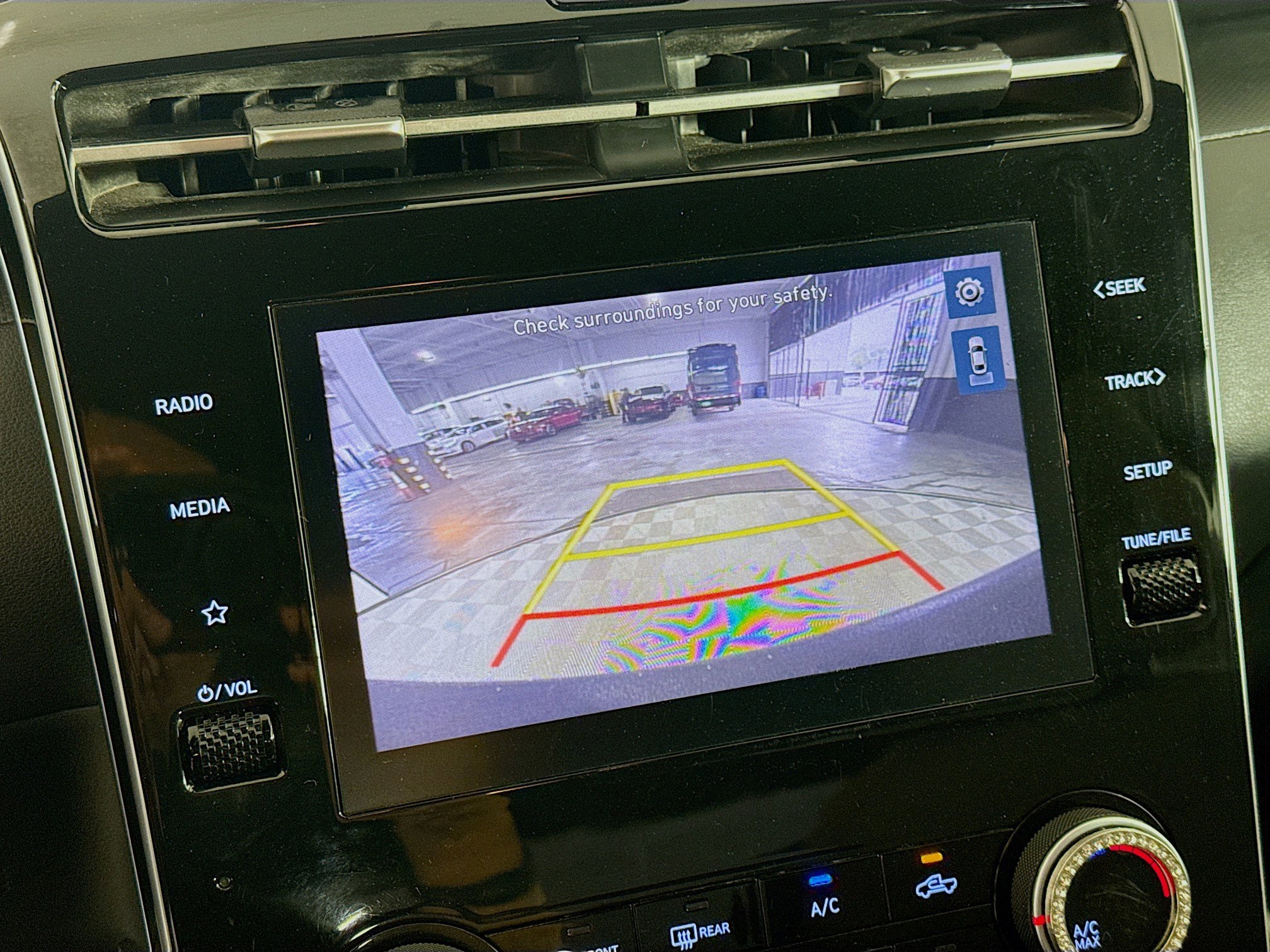 Used 2022 Hyundai Santa Cruz SE image 19