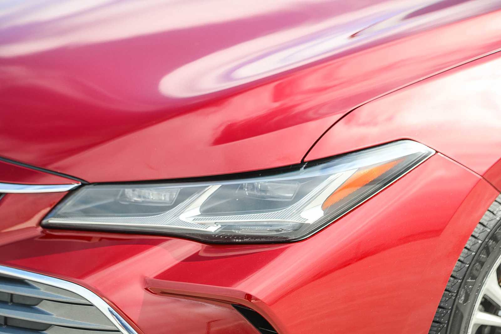 Certified 2019 Toyota Avalon Limited image 7