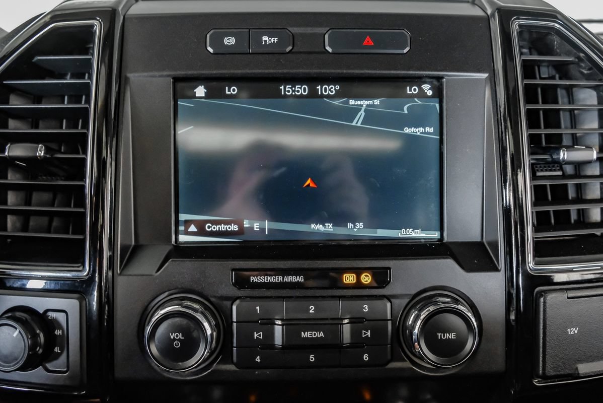 Used 2019 Ford F250 Lariat w/ Lariat Ultimate Package AWD/4WD image 19