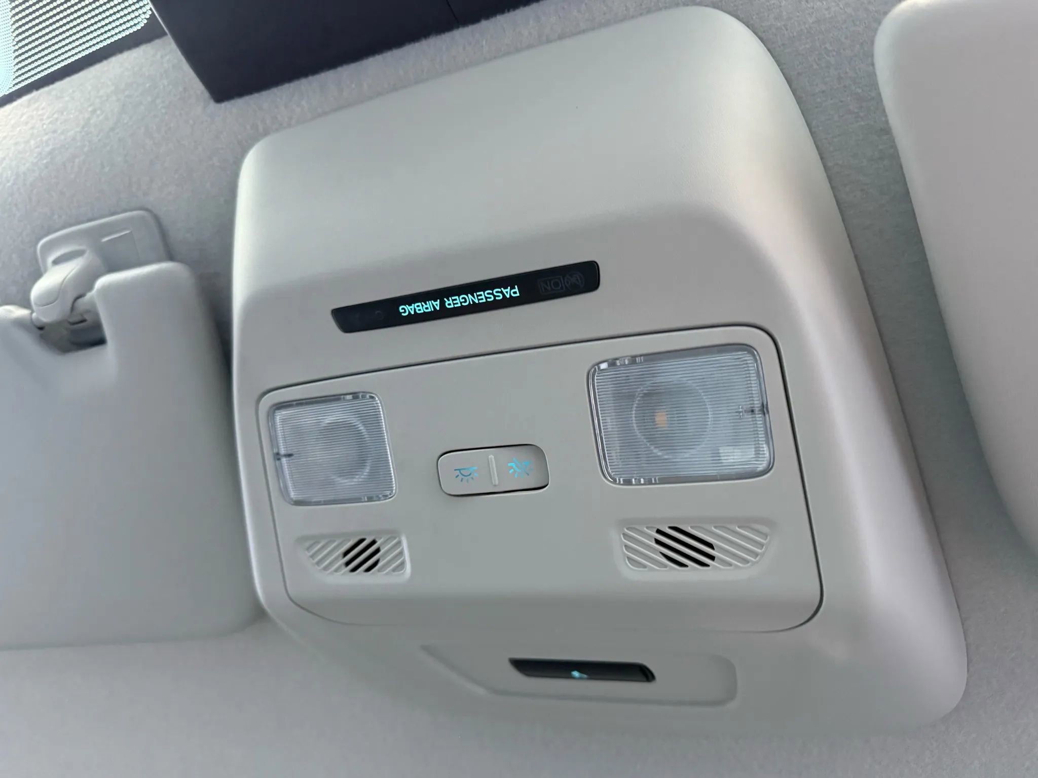 Used 2023 Ford Transit 150 Low Roof AWD image 22