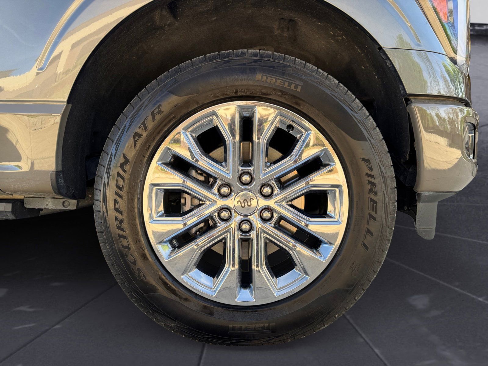 Used 2025 Ford F150 King Ranch w/ FX4 Off-Road Package image 14