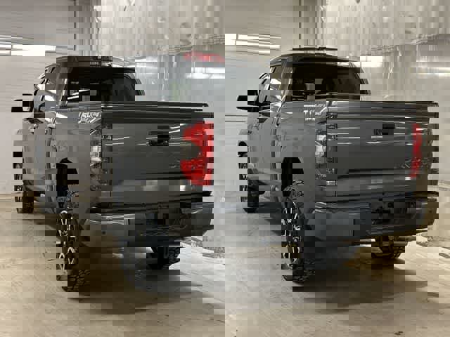 Used 2014 Toyota Tundra Limited w/ Limited Premium Package image 31