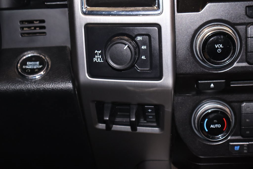 Used 2017 Ford F250 Platinum w/ Platinum Ultimate Package image 30