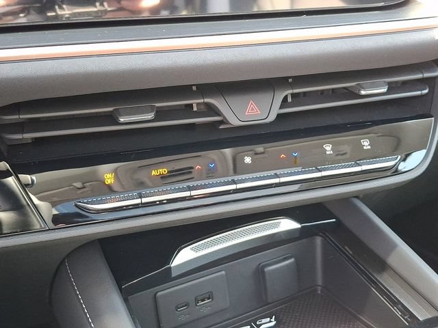 New 2026 Buick Envision Sport Touring AWD/4WD image 16