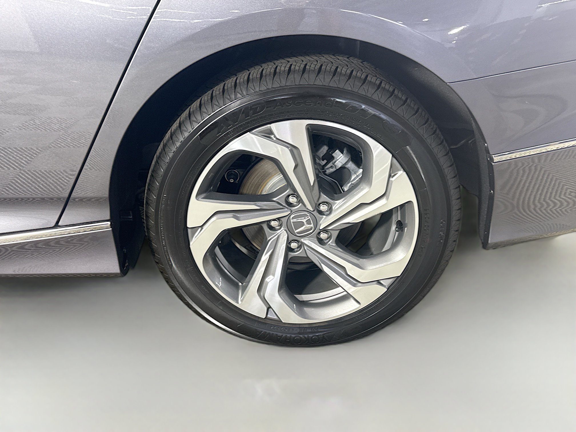 Used 2020 Honda Accord EX-L image 37