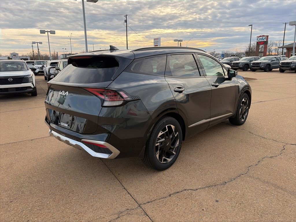 Used 2023 Kia Sportage SX image 4
