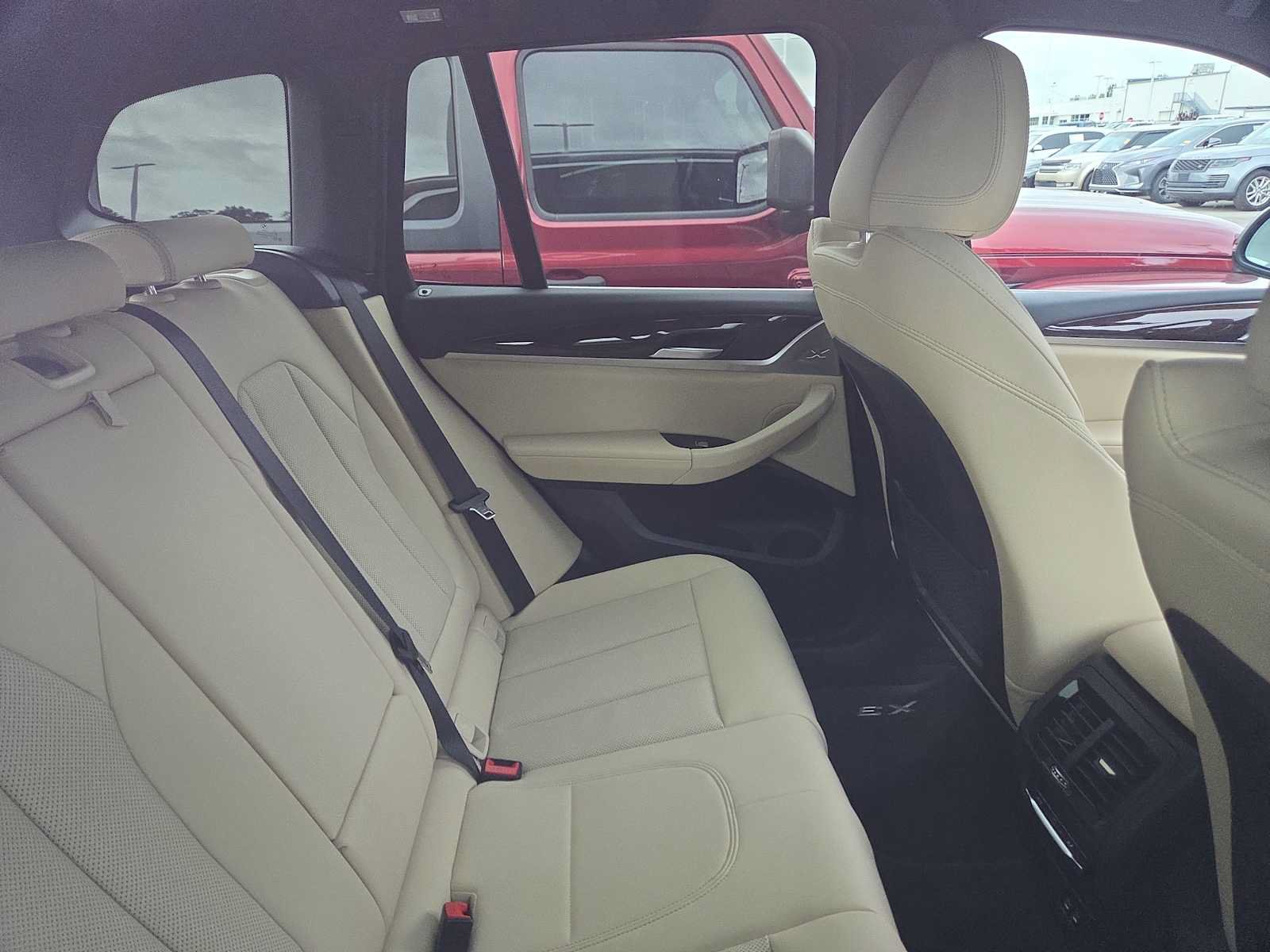 Used 2024 BMW X3 xDrive30i w/ Premium Package AWD/4WD image 13