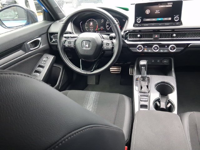 Used 2025 Honda Civic Sport image 8