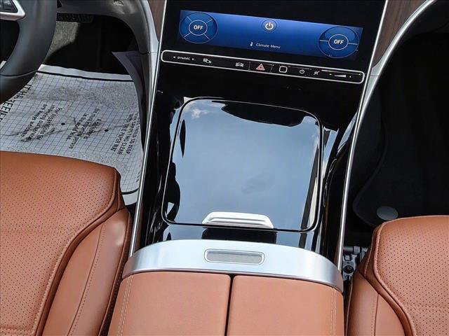 Used 2024 Mercedes-Benz C 300 Sedan image 24