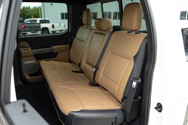 Used 2023 Ford F350 Lariat w/ Lariat Ultimate Package AWD/4WD image 14