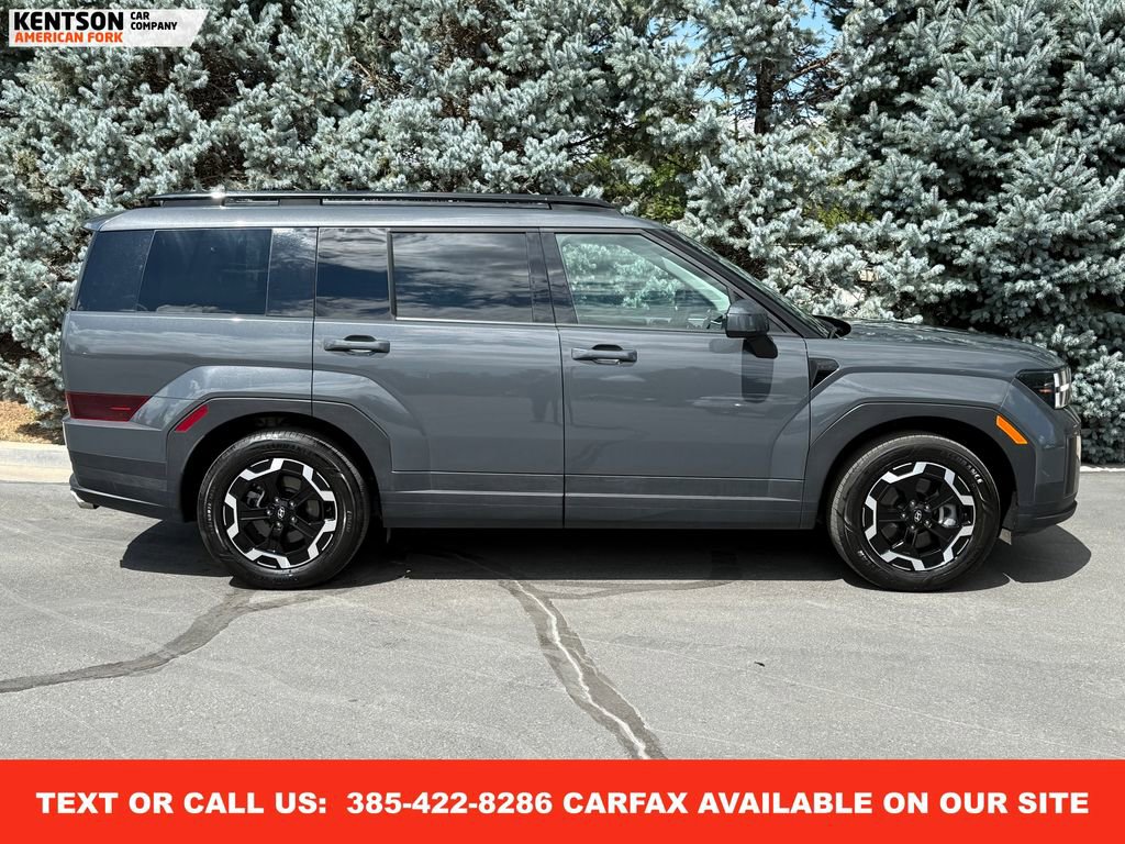 Used 2025 Hyundai Santa Fe SEL image 11