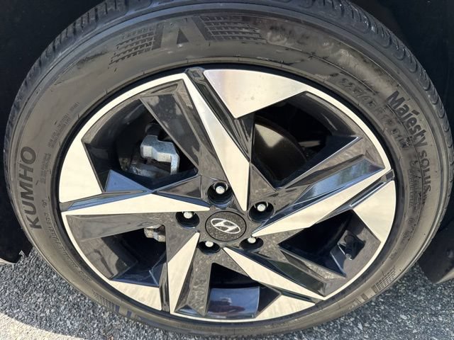 Certified 2023 Hyundai Elantra SEL w/ Convenience Package FWD image 13