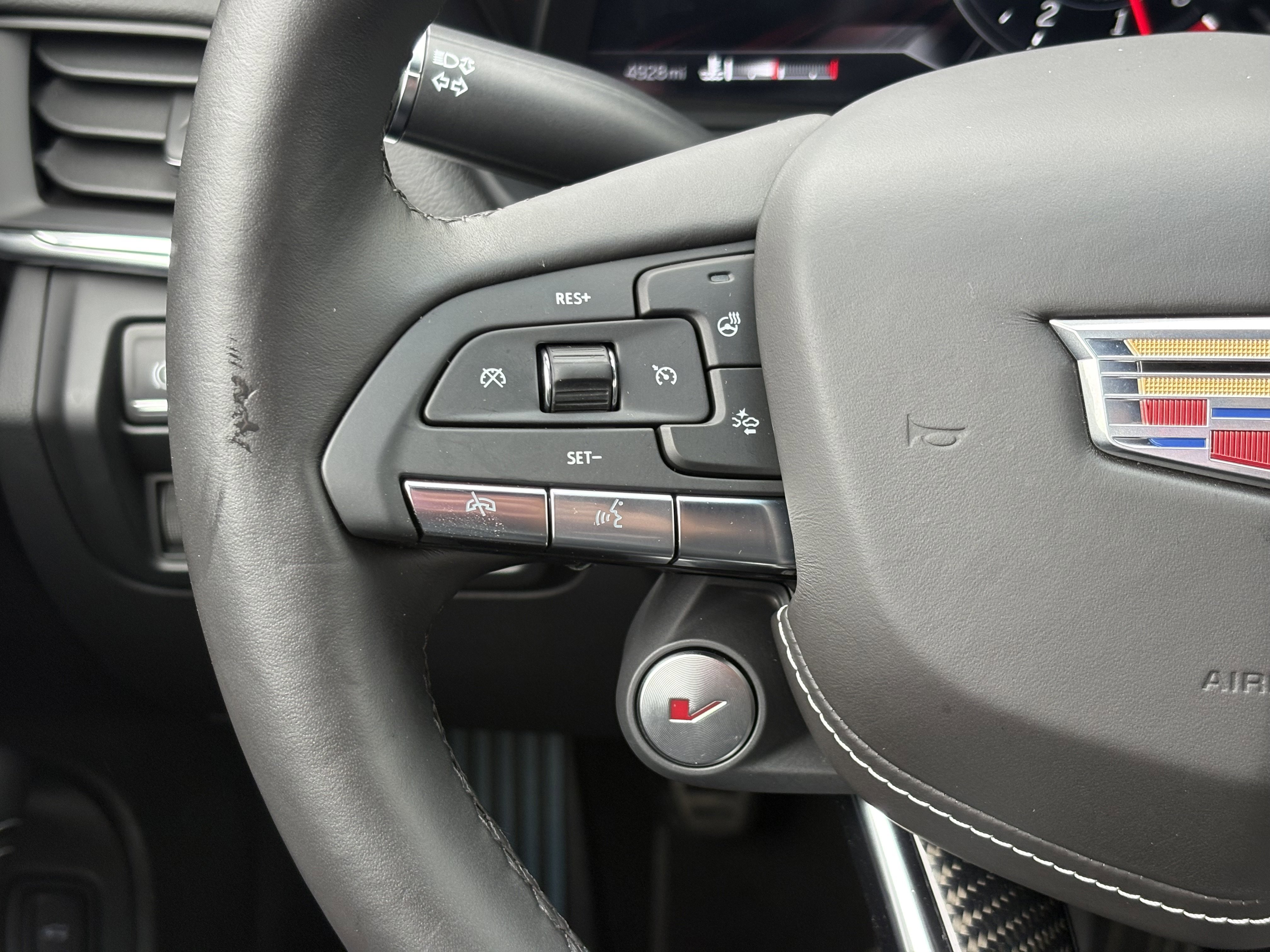 Used 2024 Cadillac CT4 V Blackwing w/ Carbon Fiber 1 Package image 15