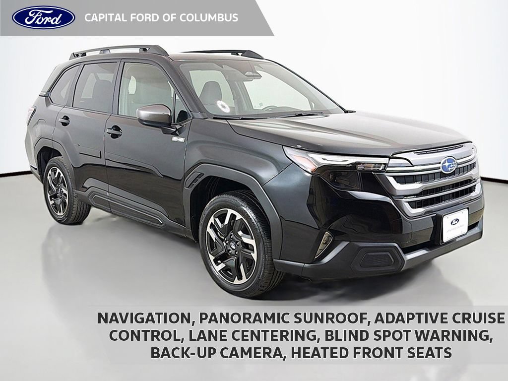 Used 2025 Subaru Forester Premium AWD/4WD image 1