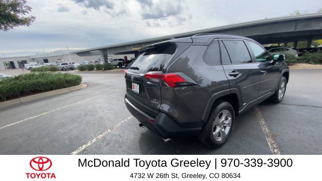Certified 2024 Toyota RAV4 LE AWD/4WD image 7