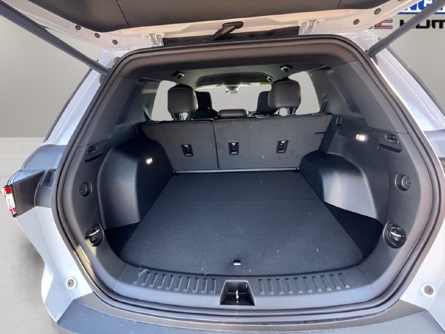 New 2027 Chevrolet Equinox RS FWD image 36