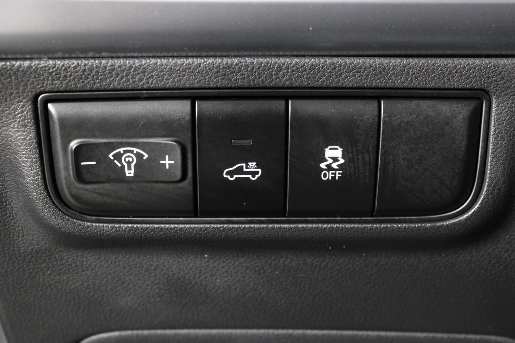 Certified 2026 Hyundai Santa Cruz SEL FWD image 23