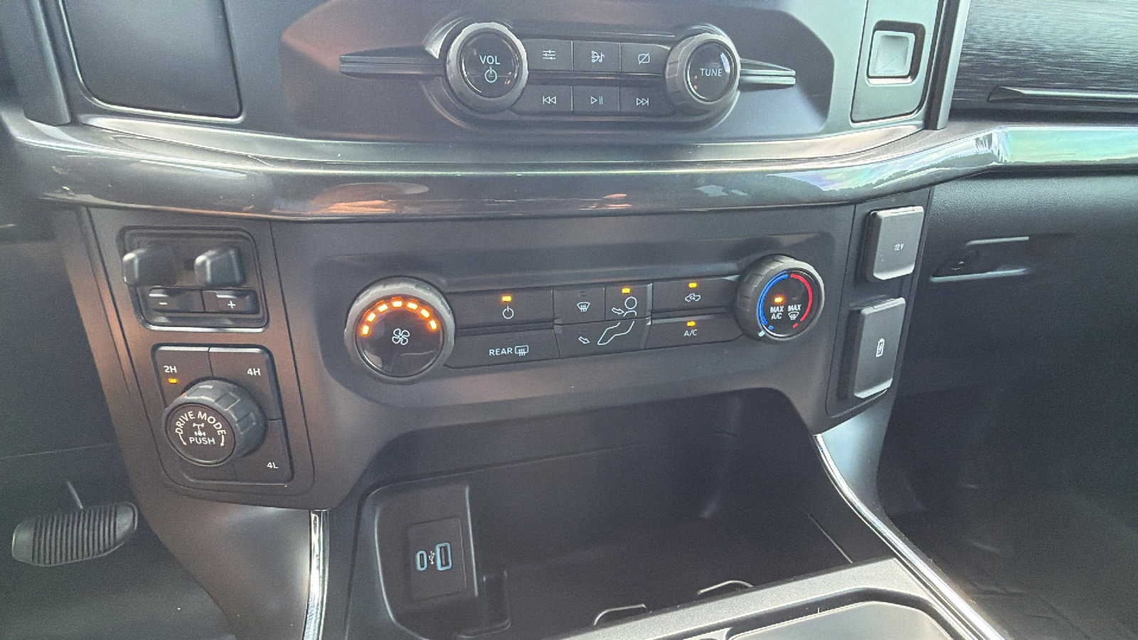 Used 2021 Ford F150 XL w/ STX Appearance Package AWD/4WD image 34