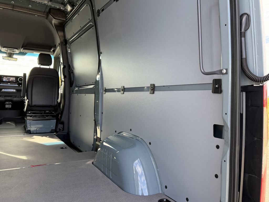 New 2026 Mercedes-Benz Sprinter 2500 image 17
