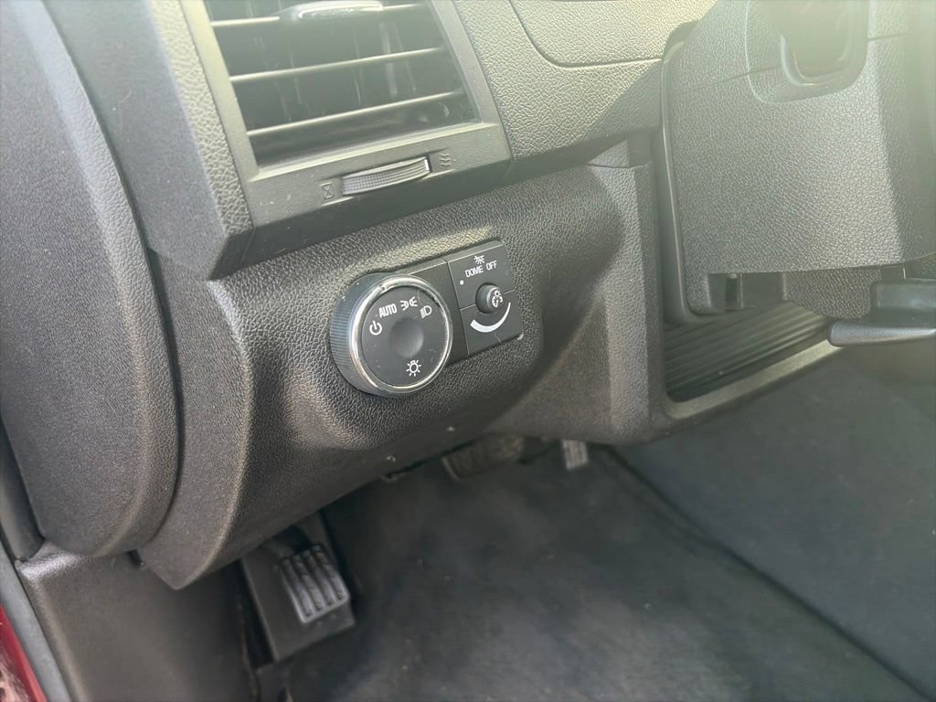 Used 2010 Chevrolet Traverse LT w/ Personal Connectivity Package FWD image 20