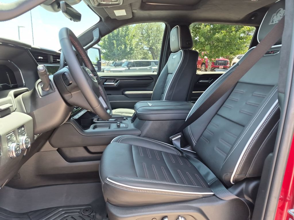 Used 2025 GMC Sierra 2500 AT4X w/ AT4X AEV Edition AWD/4WD image 22
