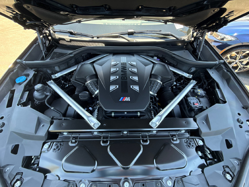 New 2027 BMW X6 M60i AWD/4WD image 8