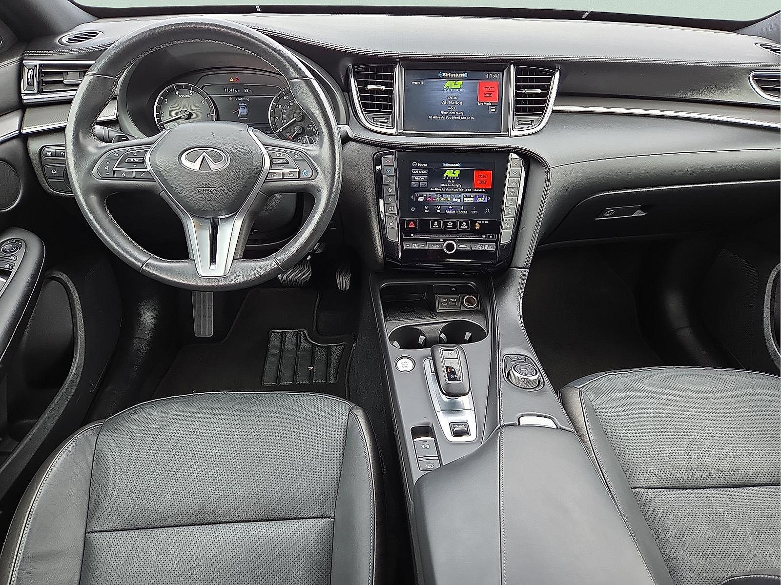 Used 2024 INFINITI QX55 Luxe image 11